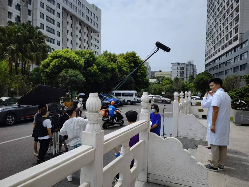 大理市广告片拍摄公司低成本实现高规格制作的诀窍